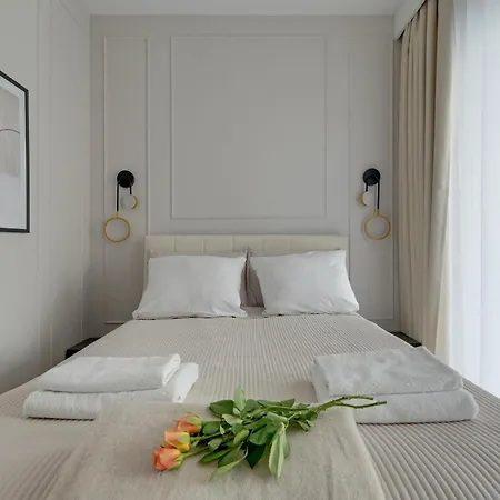 Daire Plaza 41 - 100 M Od Morza & Private Parking By Triapart Gdansk