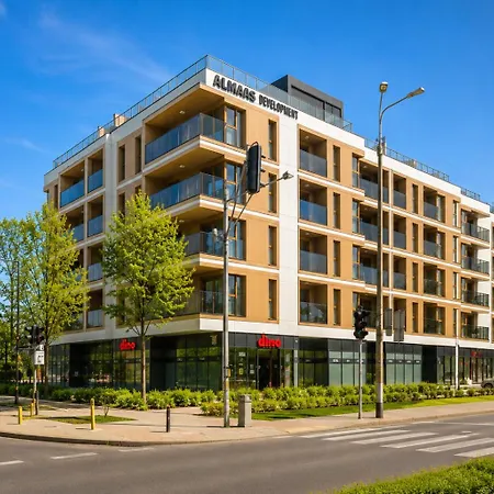 Plaza 41 - 100 M Od Morza & Private Parking By Triapart *