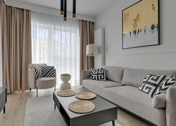 Plaza 41 By Triapart *